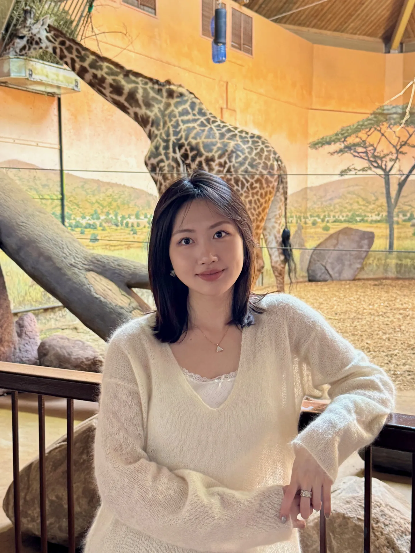 Vicky (Yuxin) Hu